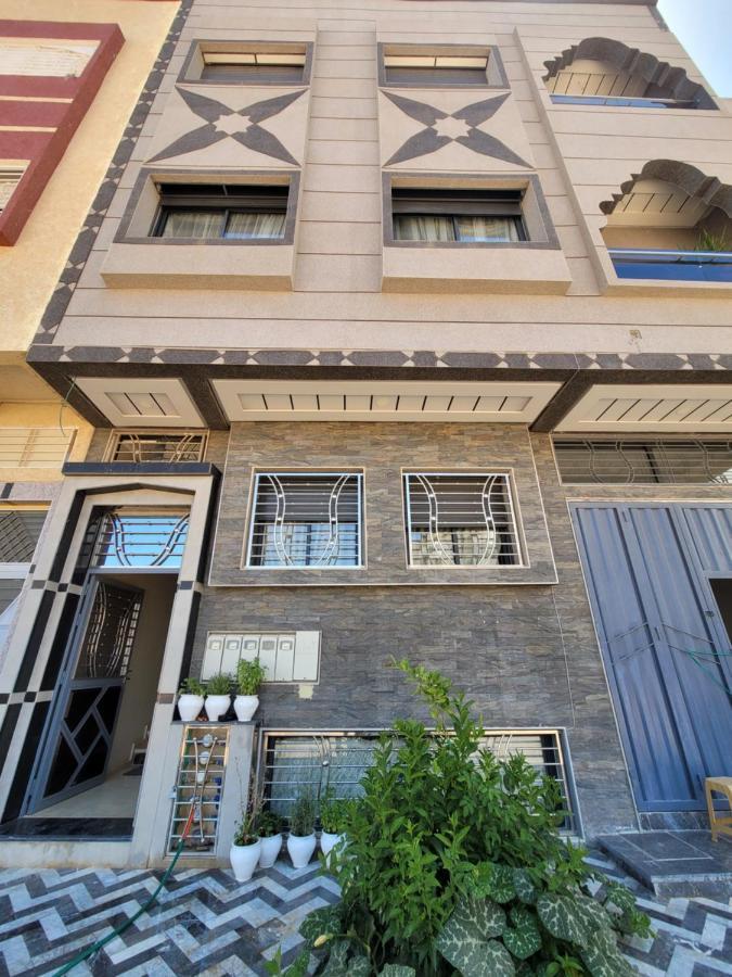 Zr Comfort Delux Fes Exterior photo